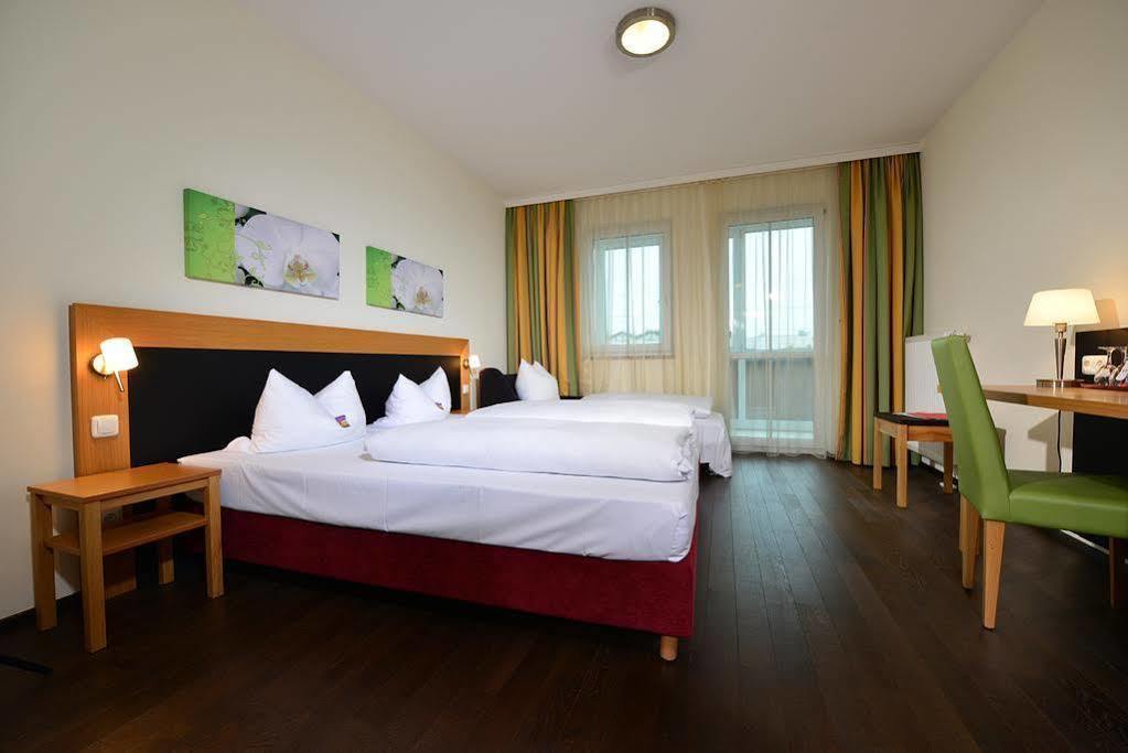 Arthotel Ana Gallery Vaterstetten Exterior foto